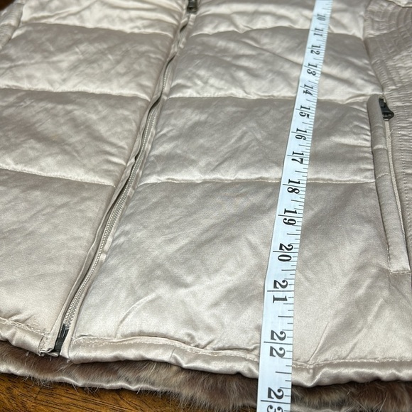 Mifresia rabbit fur vest NWT zipper front 2 pockets 2 colors ribbed sides - Picture 14 of 14